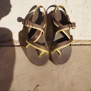 Chaco sandals shoes